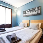 Ubicación Excelente Explorar La Región Apartamento